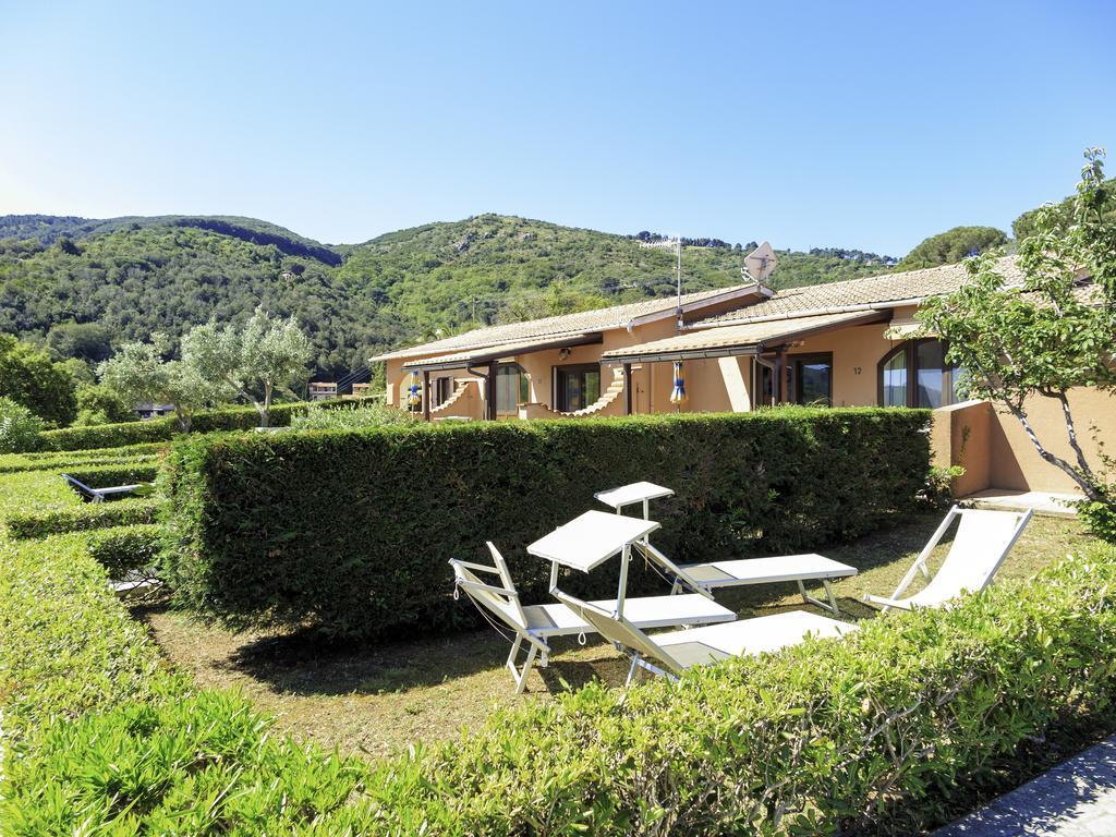Residence Belvedere Capoliveri  Bagian luar foto