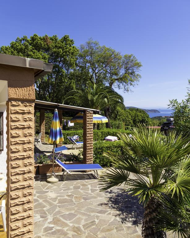Residence Belvedere Capoliveri  Bagian luar foto