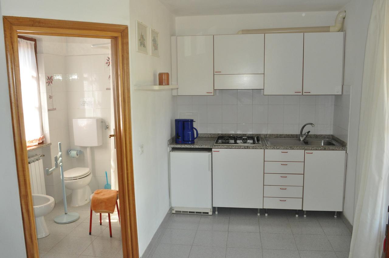 Residence Belvedere Capoliveri  Bagian luar foto