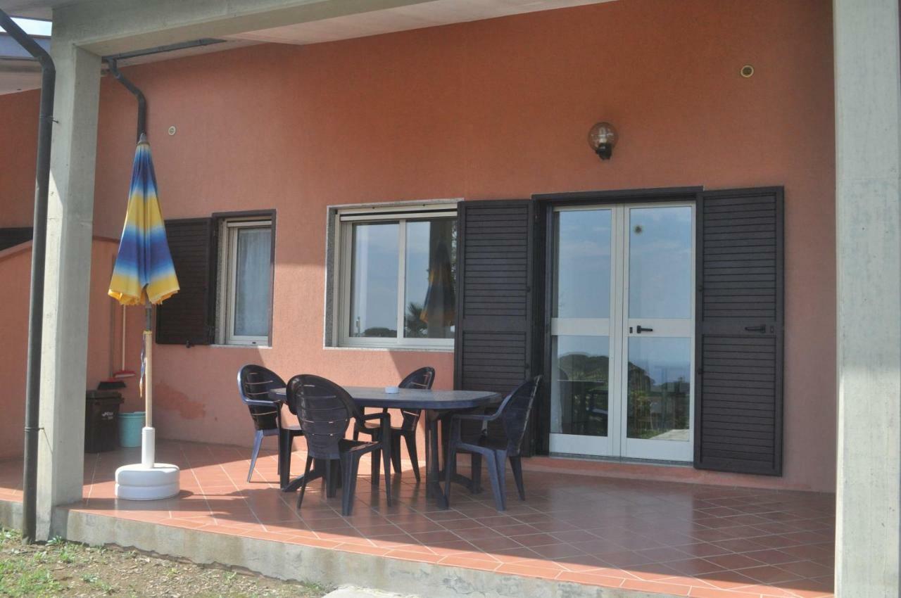 Residence Belvedere Capoliveri  Bagian luar foto