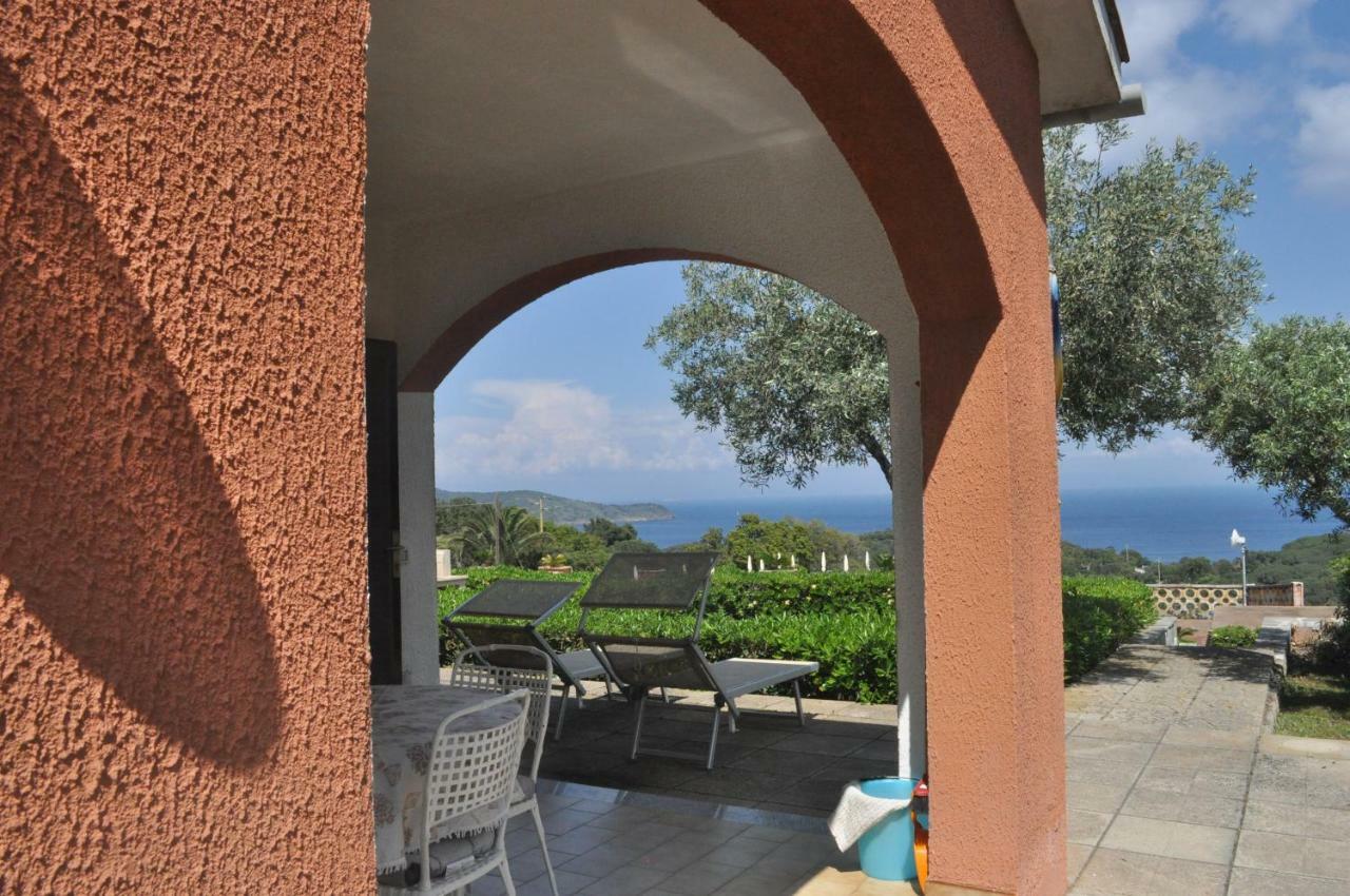 Residence Belvedere Capoliveri  Bagian luar foto